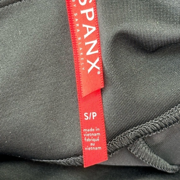 SPANX Black Gray Faux Leather Camo Print Leggings Size S - Picture 8 of 14
